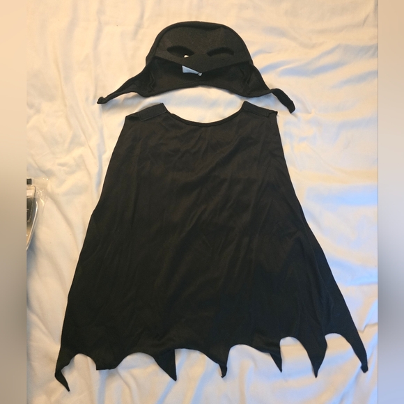 Sold - Picture 3 of 6